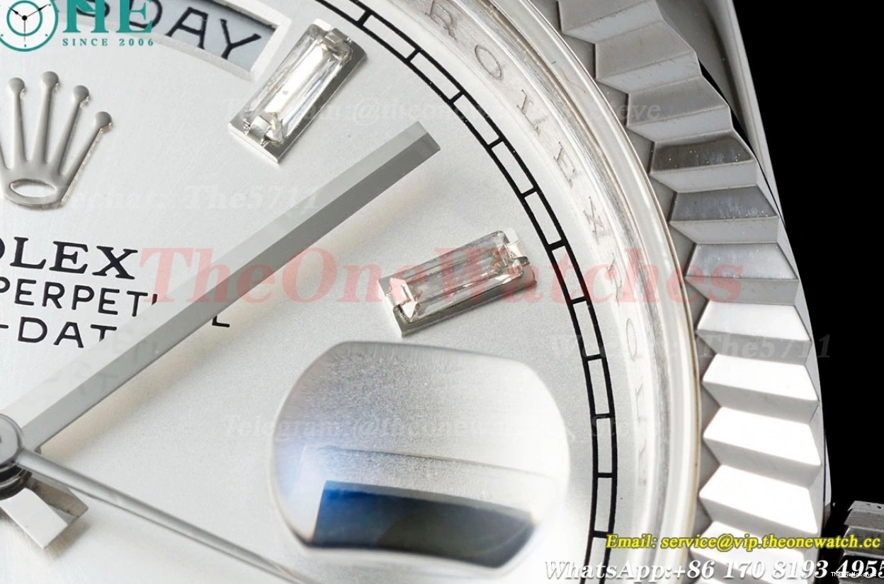 VR3255(Gain Weight) SS KF SS 228236 Silver 40mm Dia DayDate 0524